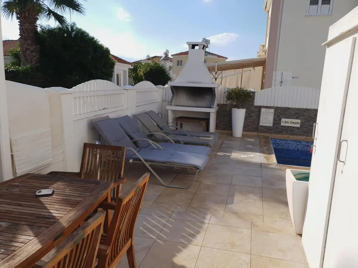 A- Luxury Sea Villa Next To The Beach Ayia Napa