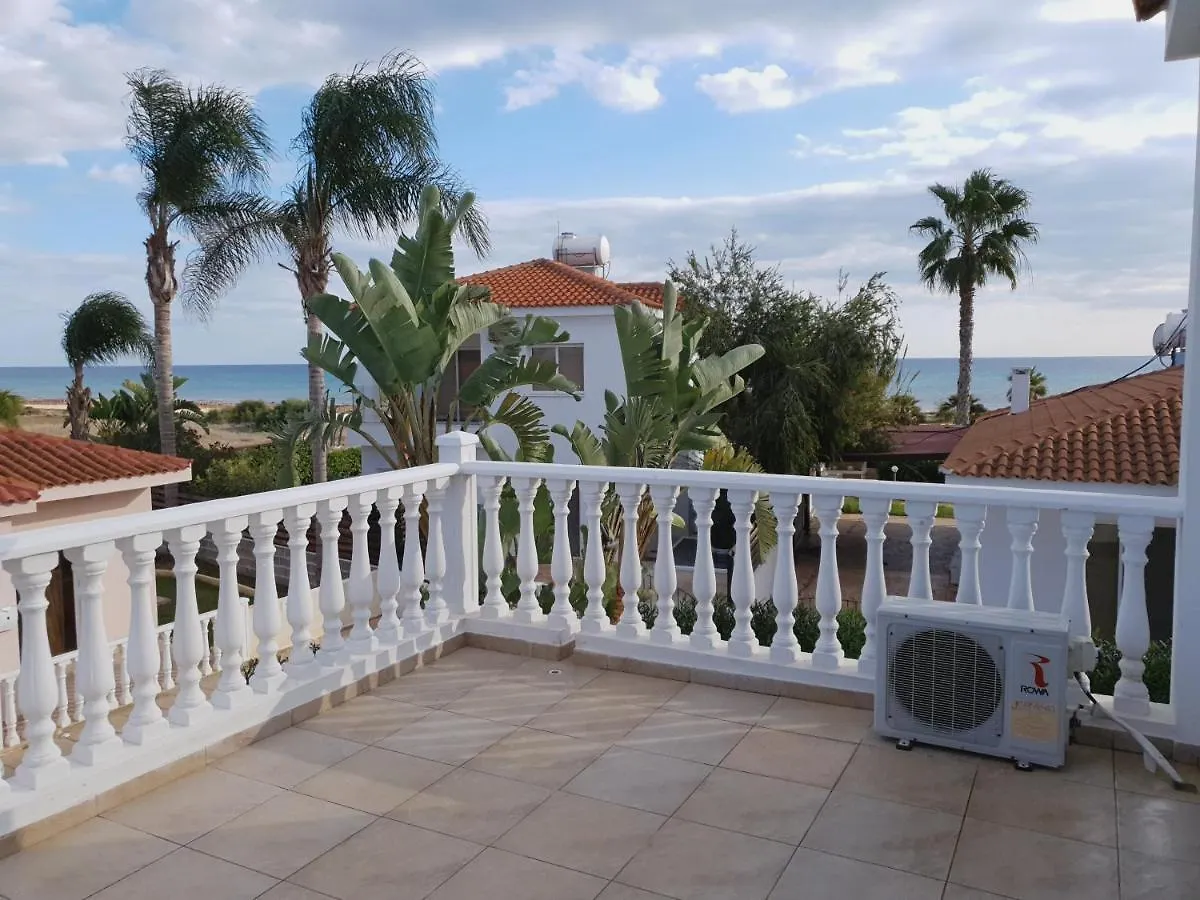A- Luxury Sea Villa Next To The Beach Ayia Napa Cyprus