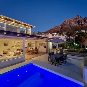 https://villa-nel-on-park.hotels-capetown.com